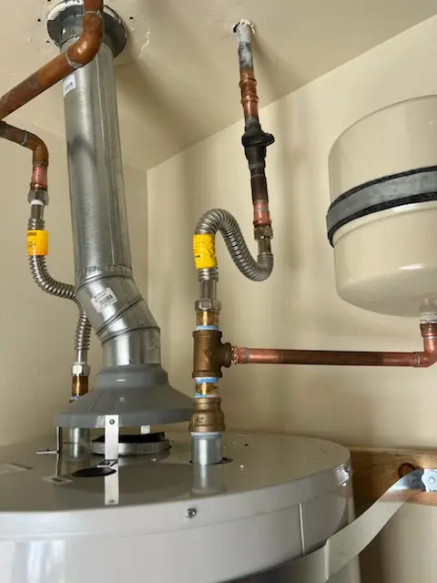 Water heater installation and plumbing repair in Fairfax Hills